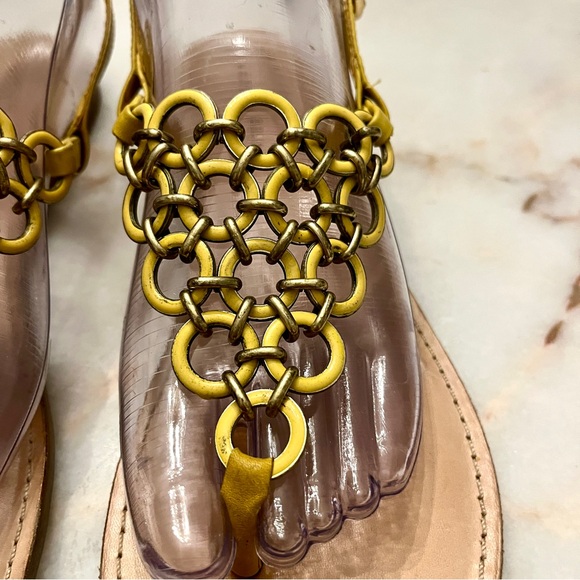 Antonio Melani Jewel Chain Thong Sandals in Butter Yellow Size 9 - Picture 5 of 11